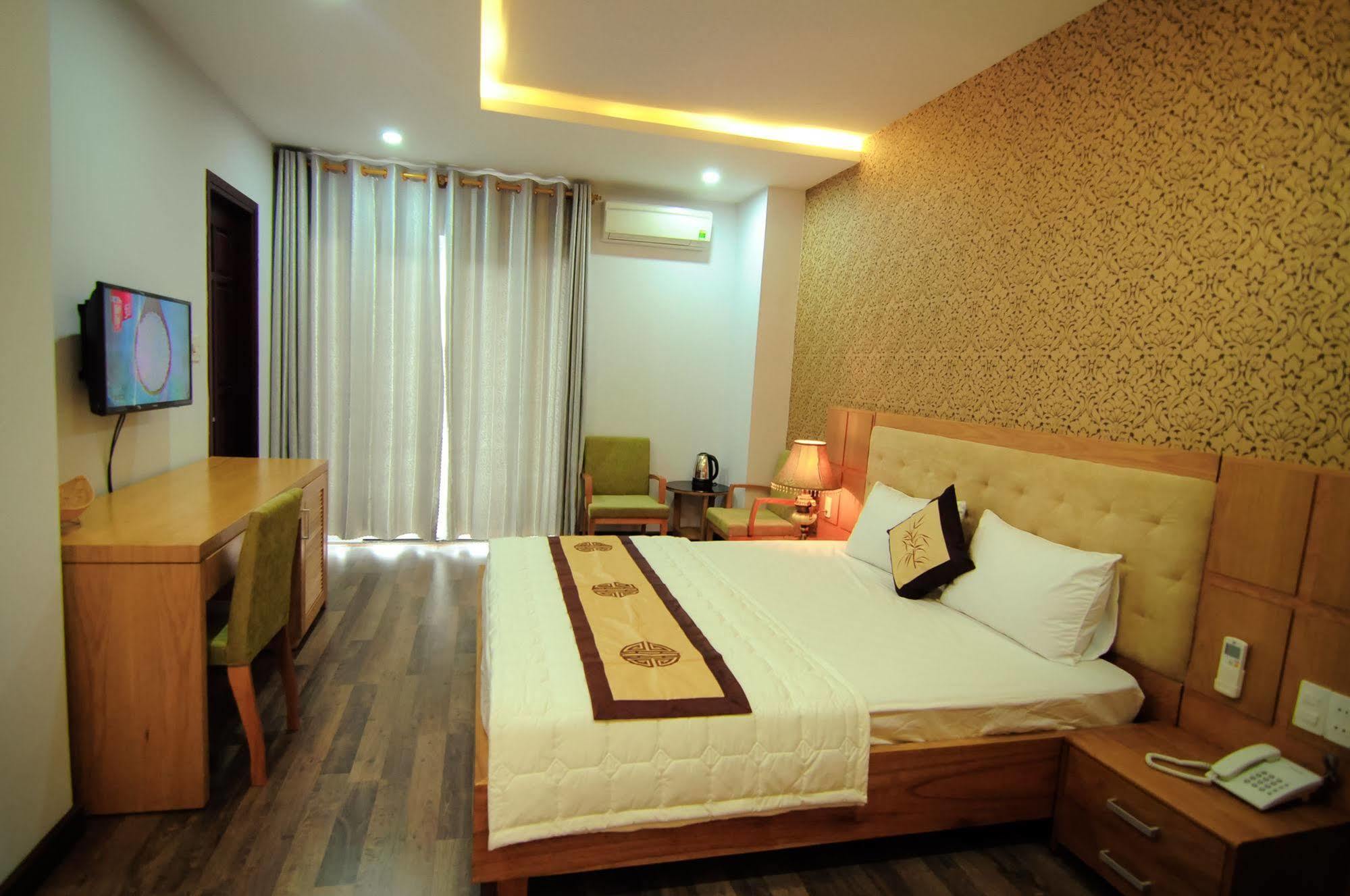 Hoai Sang Hotel Дананг Экстерьер фото